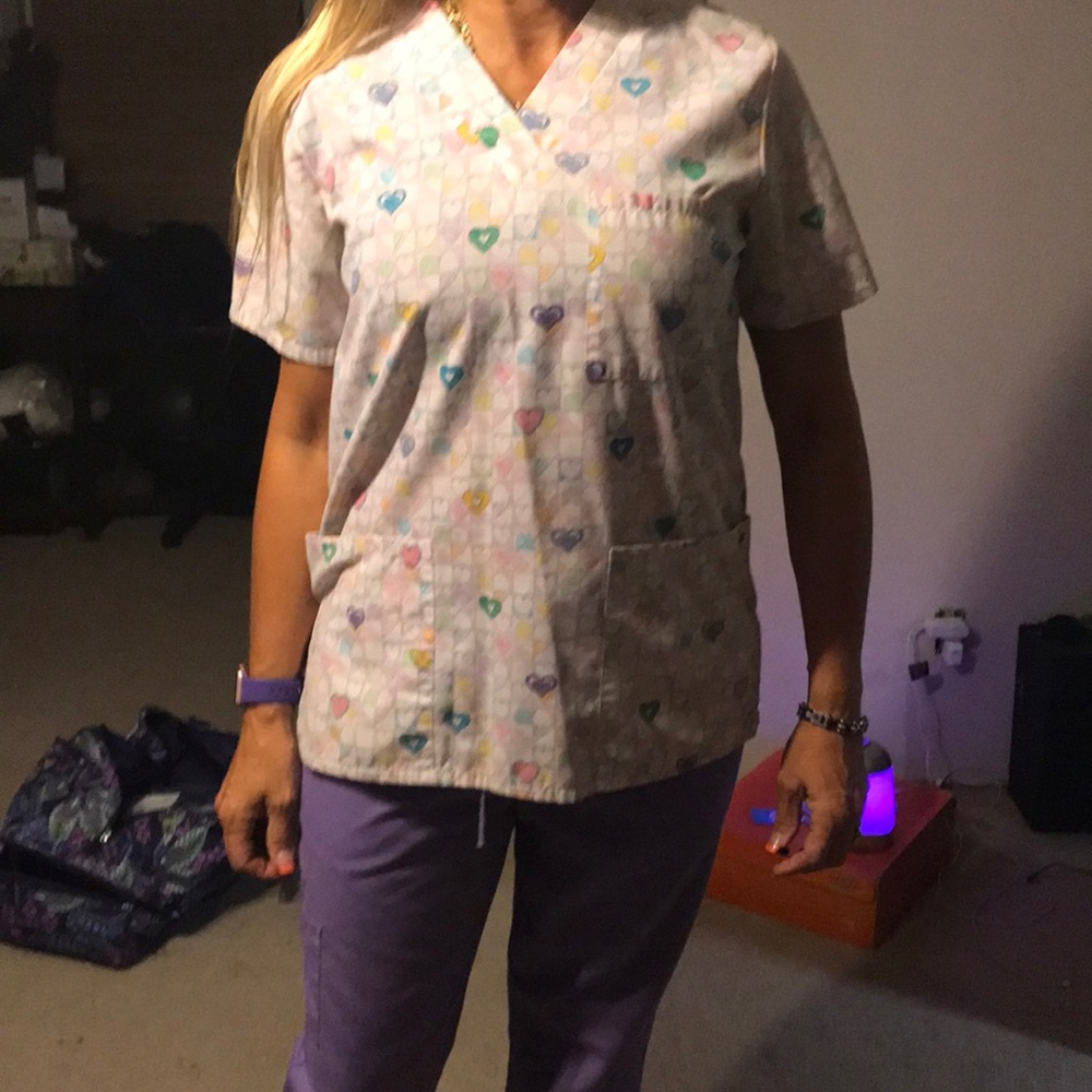 Scrub top